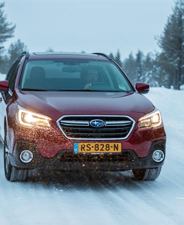 SUBARU-OUTBACK-41